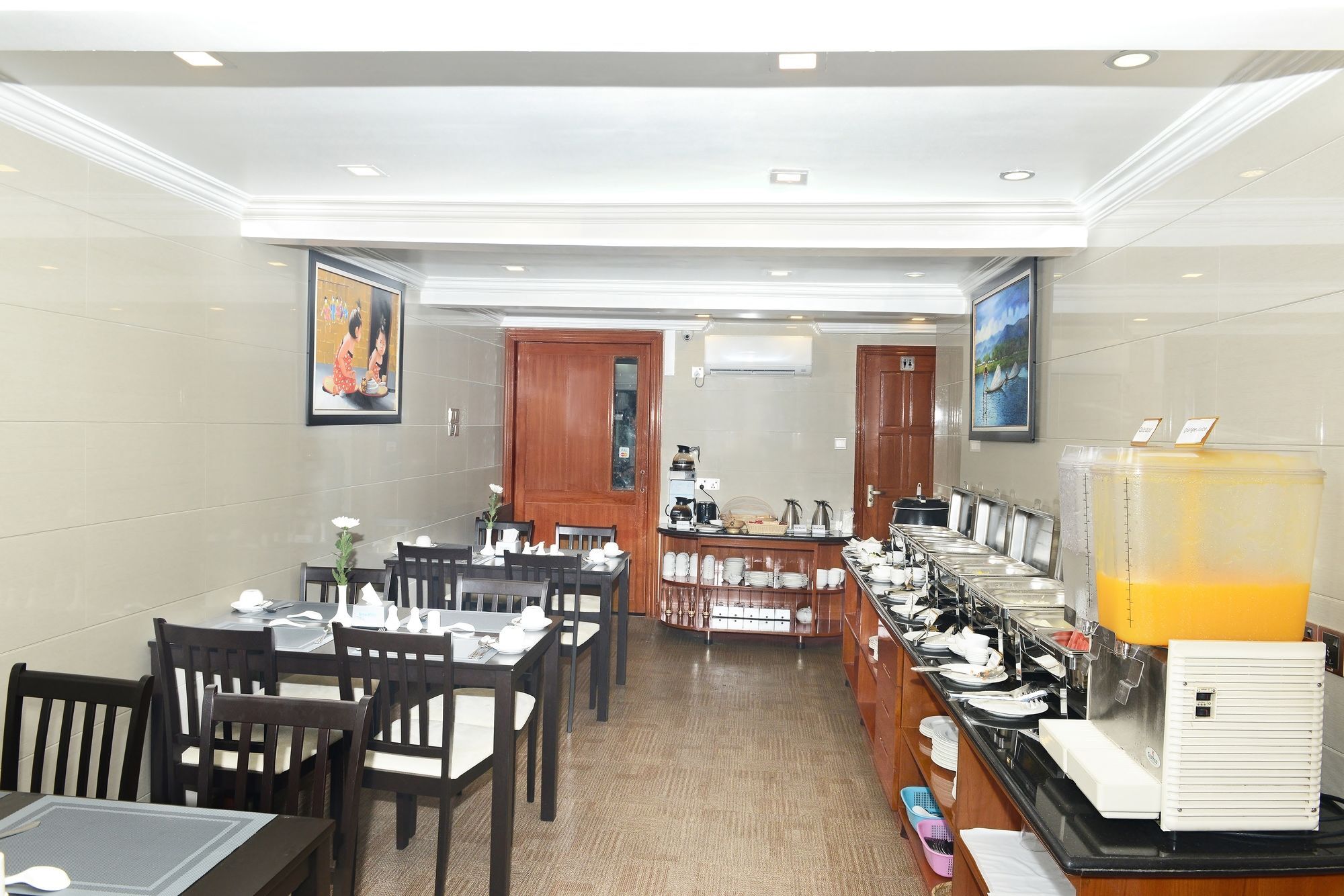 Hotel Bond Yangon Bagian luar foto